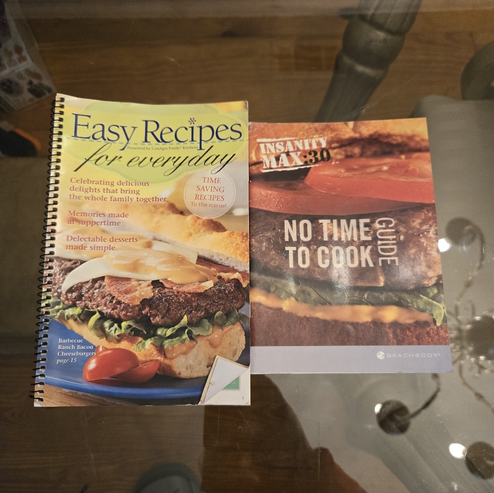 Assorted Recipe Booklet Collection - Picture 6 of 6